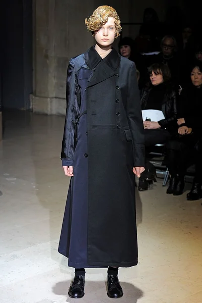 Look 3